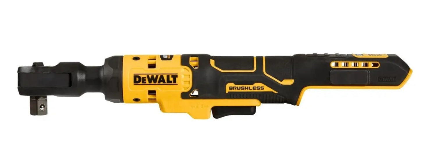 Matraca inalambrica DEWALT de 1/2 pulgada modelo DCF512B vista de perfil completa