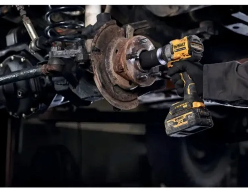 Llave de Impacto DeWalt 20V ATOMIC DCF922D2 | 406 Nm | Brushless | Kit 2 Baterías + Cargador